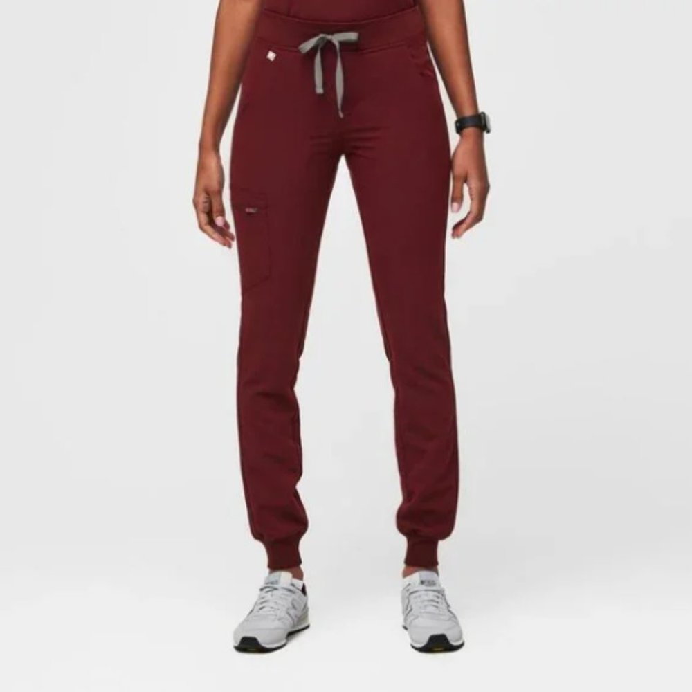 Figs Zamora Jogger Scrub Pants Burgundy Size XS Petite